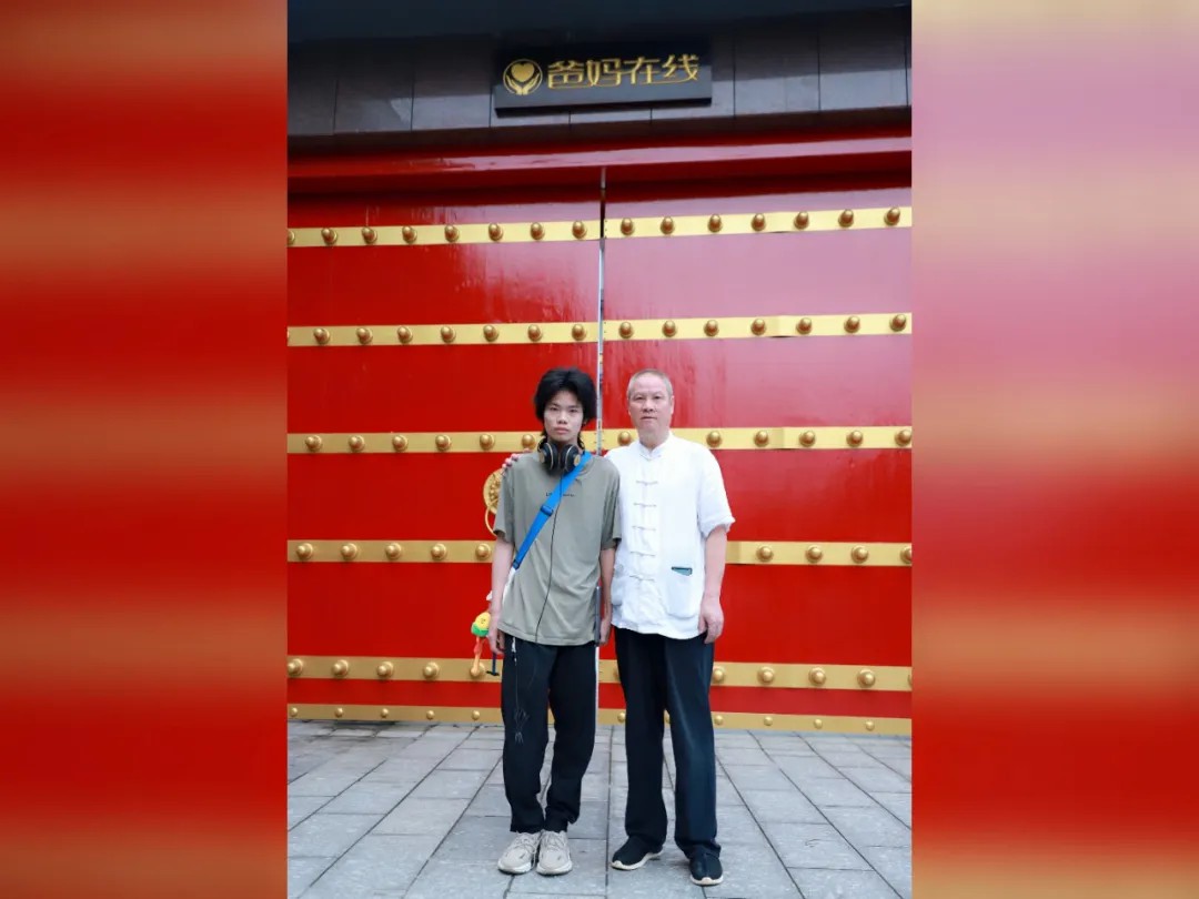 1729992029657048.jpg 1729992029657048.jpg