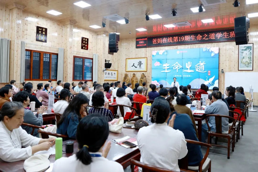 1745369725121289.jpg 1745369725121289.jpg