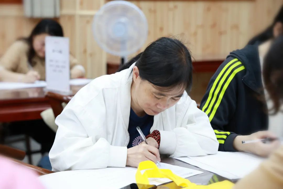 1747527650215675.jpg 1747527650215675.jpg