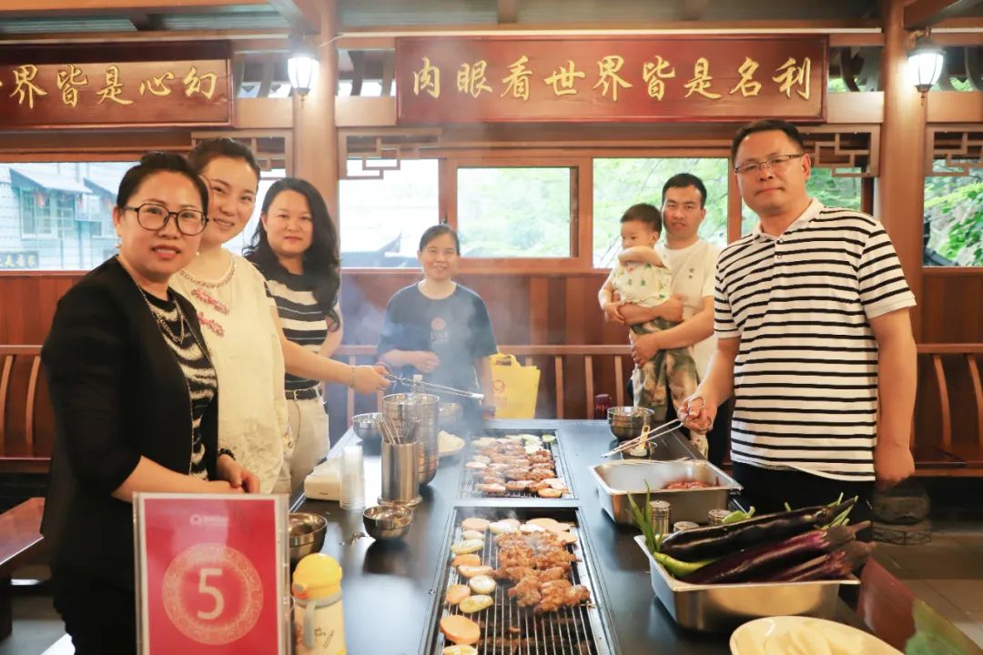 1747527674585705.jpg 1747527674585705.jpg