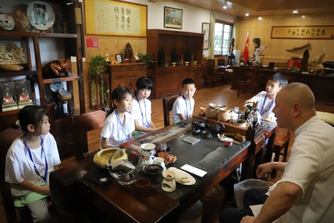 1755499574811579.jpg 1755499574811579.jpg